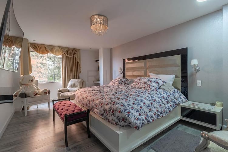 Apartamento de 3 alcobas en venta en Bosque Medina, Bogotá, 265 m² · foto 6 de 21