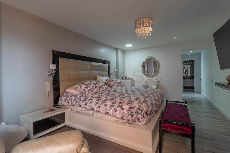 Apartamento de 3 alcobas en venta en Bosque Medina, Bogotá, 265 m² · foto 7 de 21