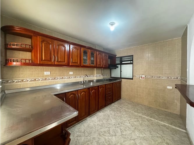 Apartamento en venta en Robledo, Medellín · foto 4 de 13