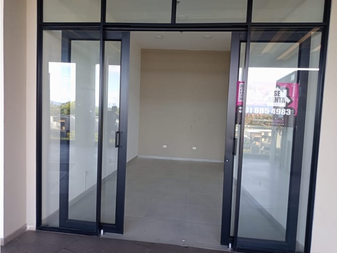 Local en arriendo en Cerritos, Pereira, 18 m² · foto 2 de 18