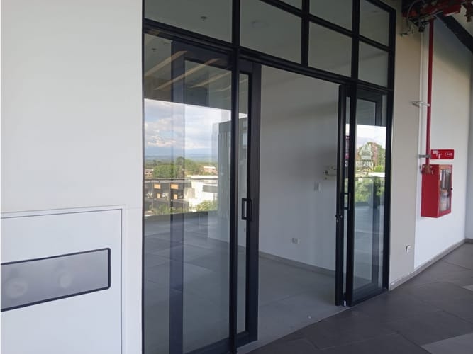 Local en arriendo en Cerritos, Pereira, 18 m² · foto 3 de 18