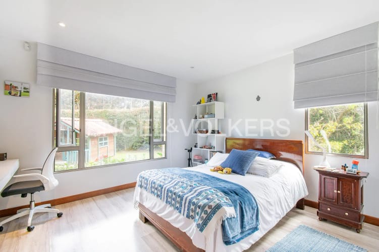 Casa de 4 alcobas en venta en Guaymaral, Bogotá, 334 m² · foto 9 de 18