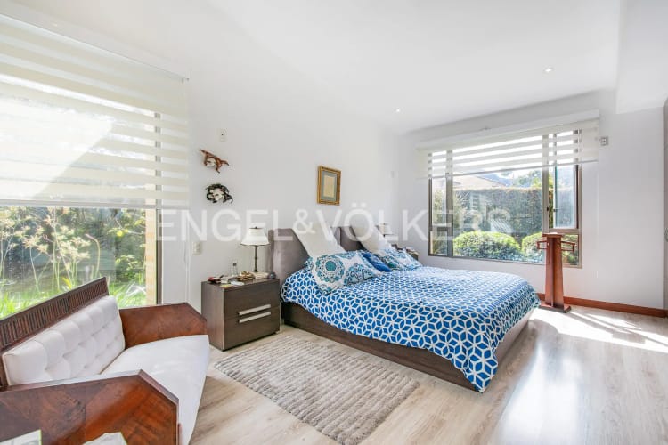 Casa de 4 alcobas en venta en Guaymaral, Bogotá, 334 m² · foto 7 de 18