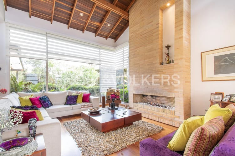 Casa de 4 alcobas en venta en Guaymaral, Bogotá, 334 m² · foto 3 de 18