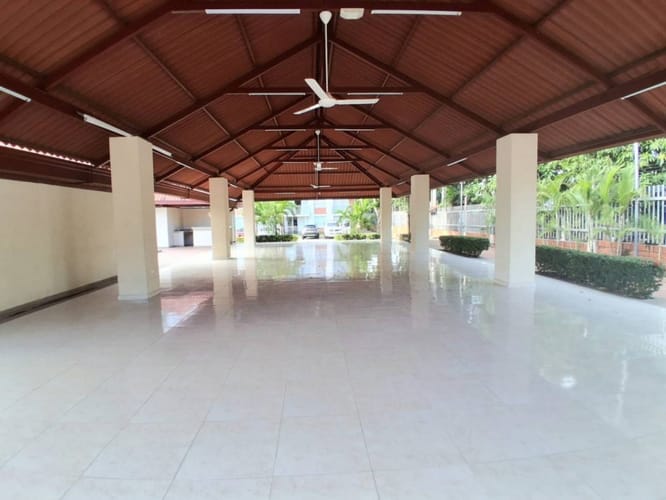 Apartamento de 3 alcobas en venta en Madrigal, Neiva, 74 m² · foto 5 de 12