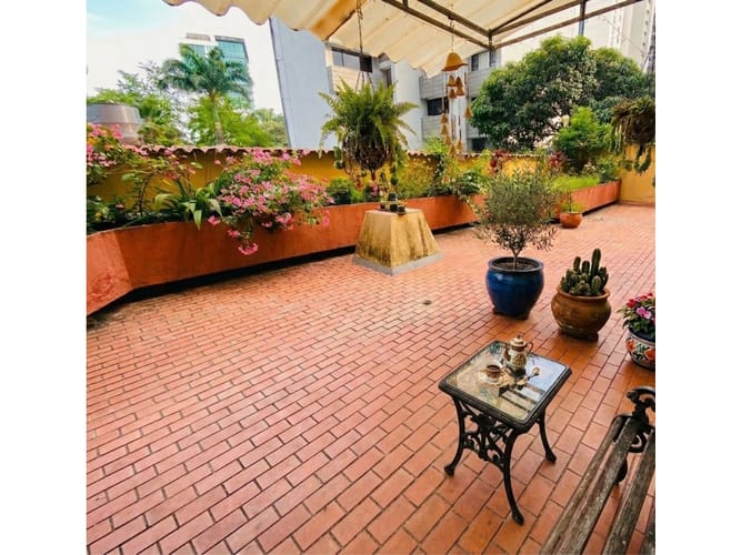 Apartamento de 3 alcobas en venta en Sotomayor, Bucaramanga, 270 m² · foto 13 de 15