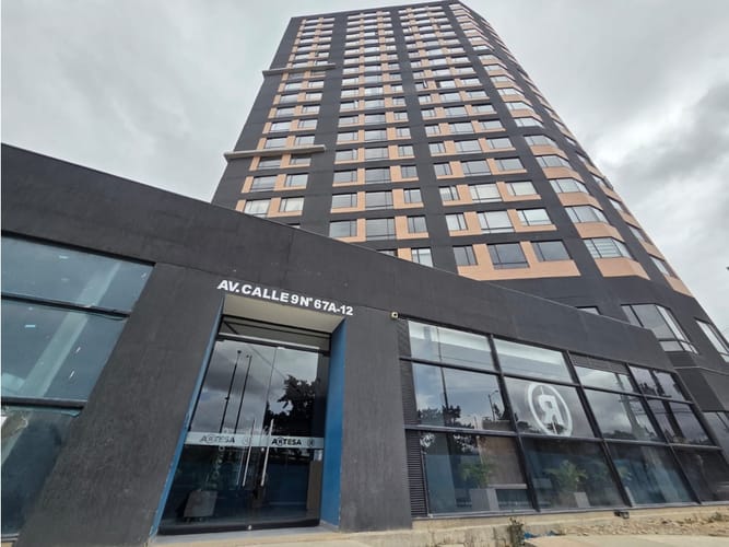 $320.000.000 en Salazar Gomez