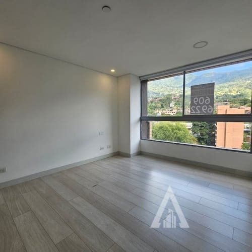 Apartamento de 3 alcobas en arriendo en Loma Del Esmeraldal, Envigado, 122 m² · foto 9 de 19