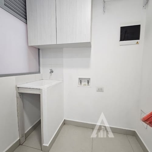 Apartamento de 3 alcobas en arriendo en Loma Del Esmeraldal, Envigado, 122 m² · foto 18 de 19