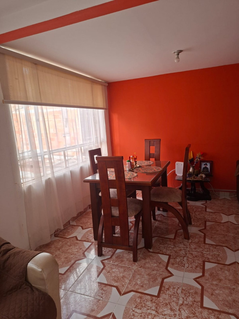 Casa en venta en Corinto De Suba, Bogotá · foto 3 de 11