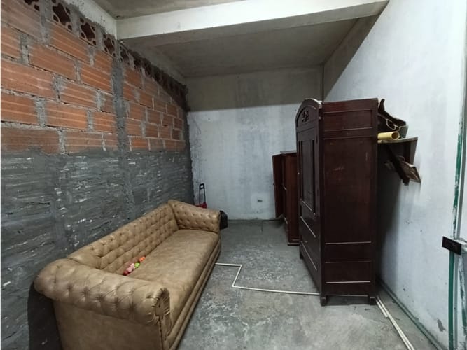 Casa de 7 alcobas en venta en Prado, Medellín, 184 m² · foto 5 de 15