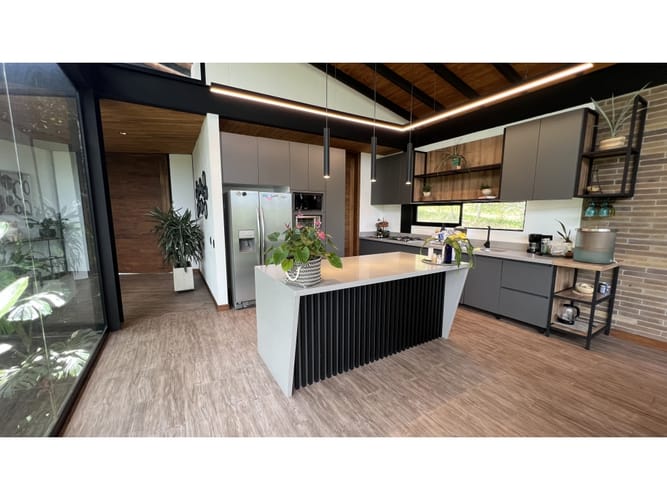 Casa de 3 alcobas en venta en Pantanillo, El Retiro, 183 m² · foto 12 de 24