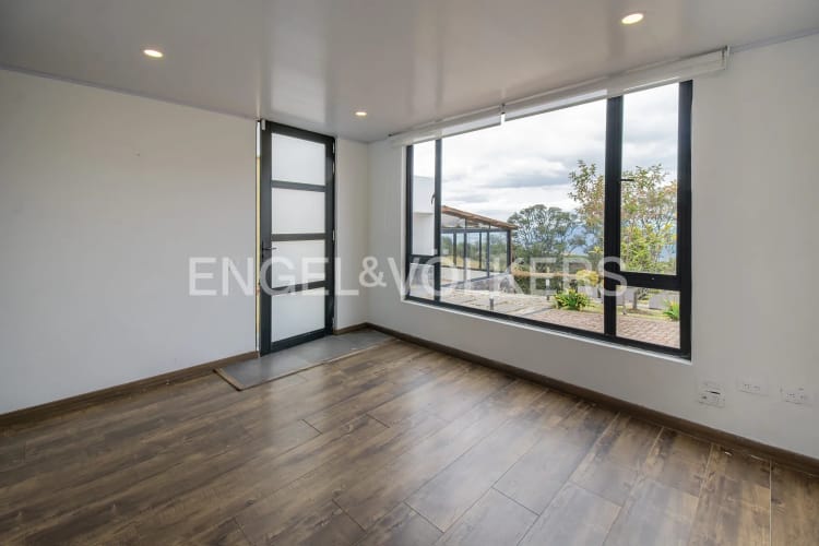 Casa de 4 alcobas en venta en Yerbabuena, Chía, 350 m² · foto 14 de 18