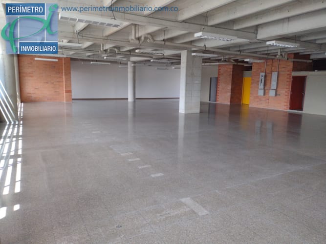 Local en arriendo en Noel, Medellín, 199 m² · foto 10 de 13