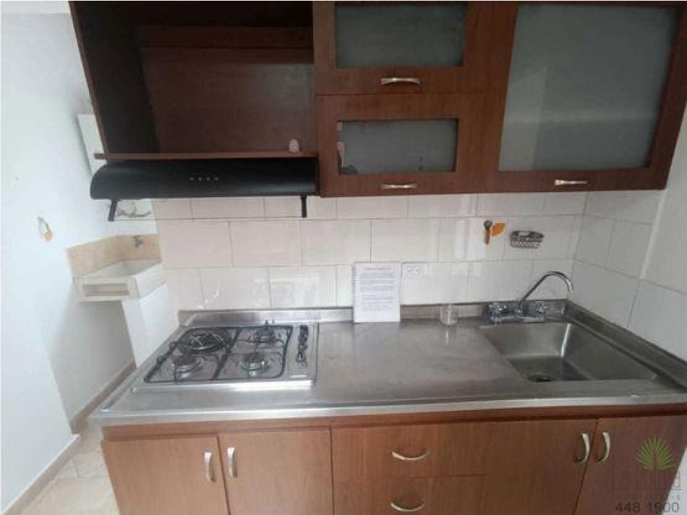 Apartamento en venta en La Milagrosa, Medellín · foto 2 de 18