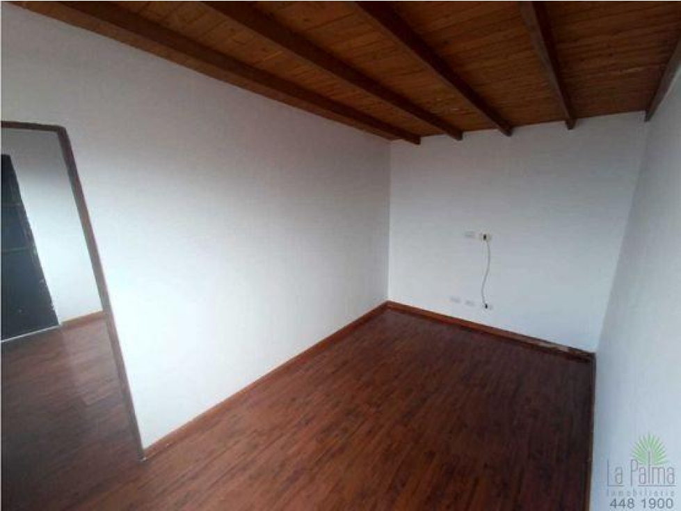 Apartamento en venta en La Milagrosa, Medellín · foto 7 de 18