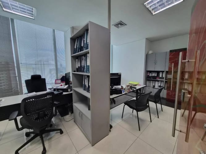 Oficina en arriendo en Mejoras Publicas, Bucaramanga, 171 m² · foto 9 de 13