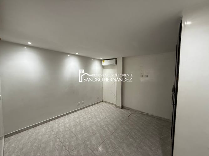 Apartamento de 3 alcobas en venta en Villa Helena, Floridablanca, 93 m² · foto 9 de 15