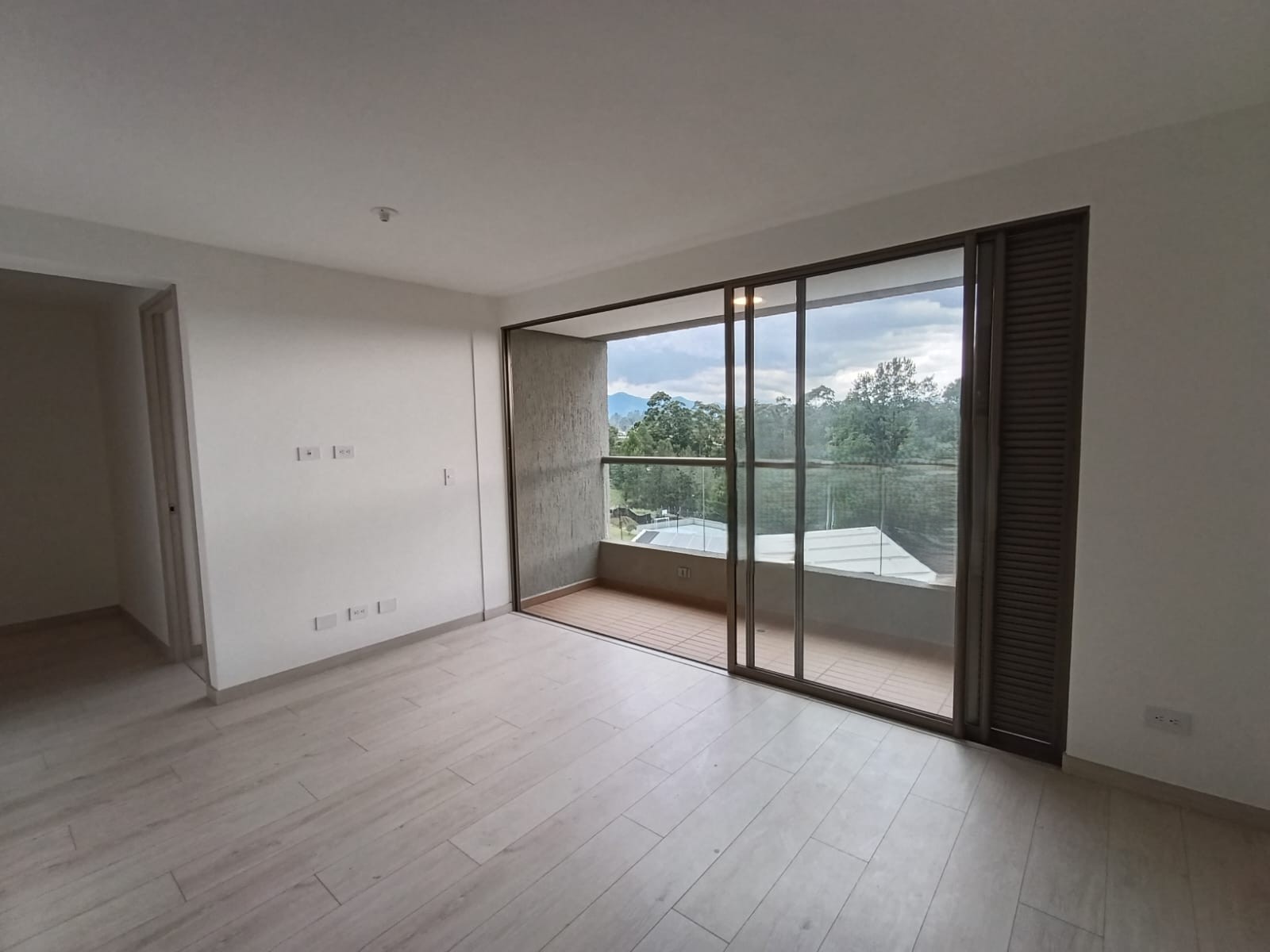 Apartamento en arriendo en Rionegro · foto 3 de 10