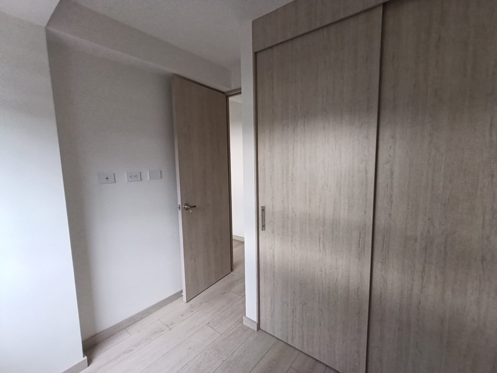 Apartamento en arriendo en Rionegro · foto 7 de 10