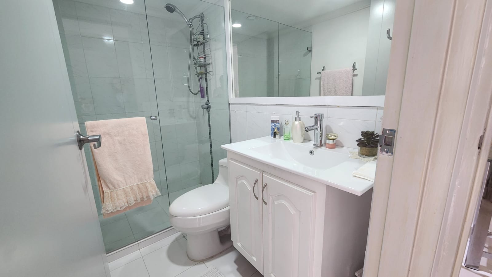 Apartamento en venta en Loma Del Escobero, Envigado · foto 22 de 24