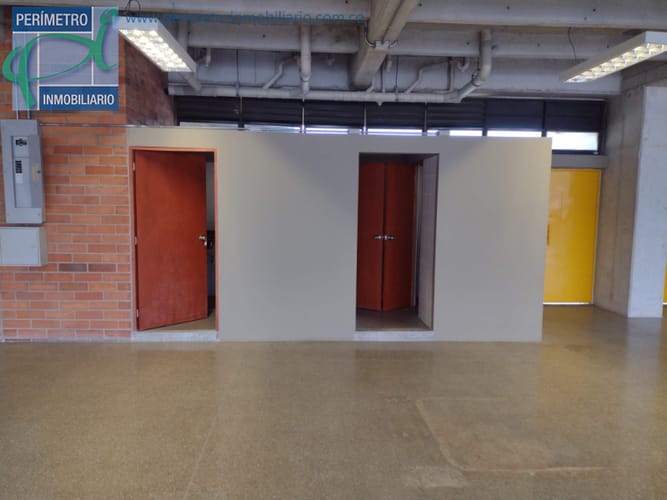 Local en arriendo en Noel, Medellín, 199 m² · foto 9 de 13
