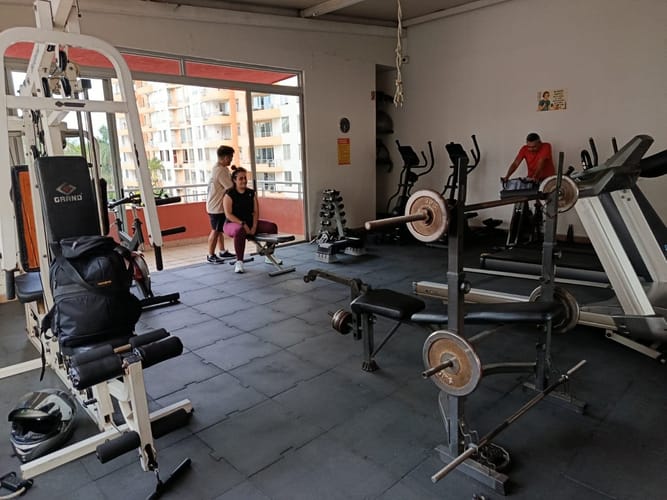 Apartamento en venta en Area Libre - Parque Del Amor, Cali · foto 18 de 24
