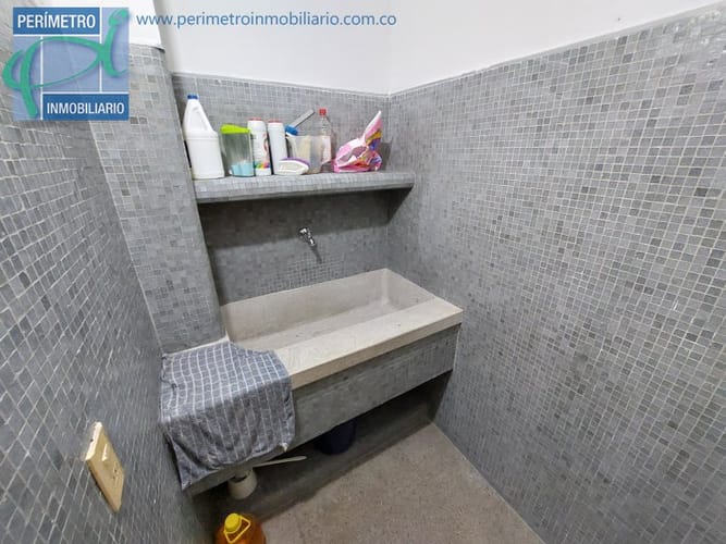 Local en arriendo en Santa Fe, Medellín, 870 m² · foto 8 de 9