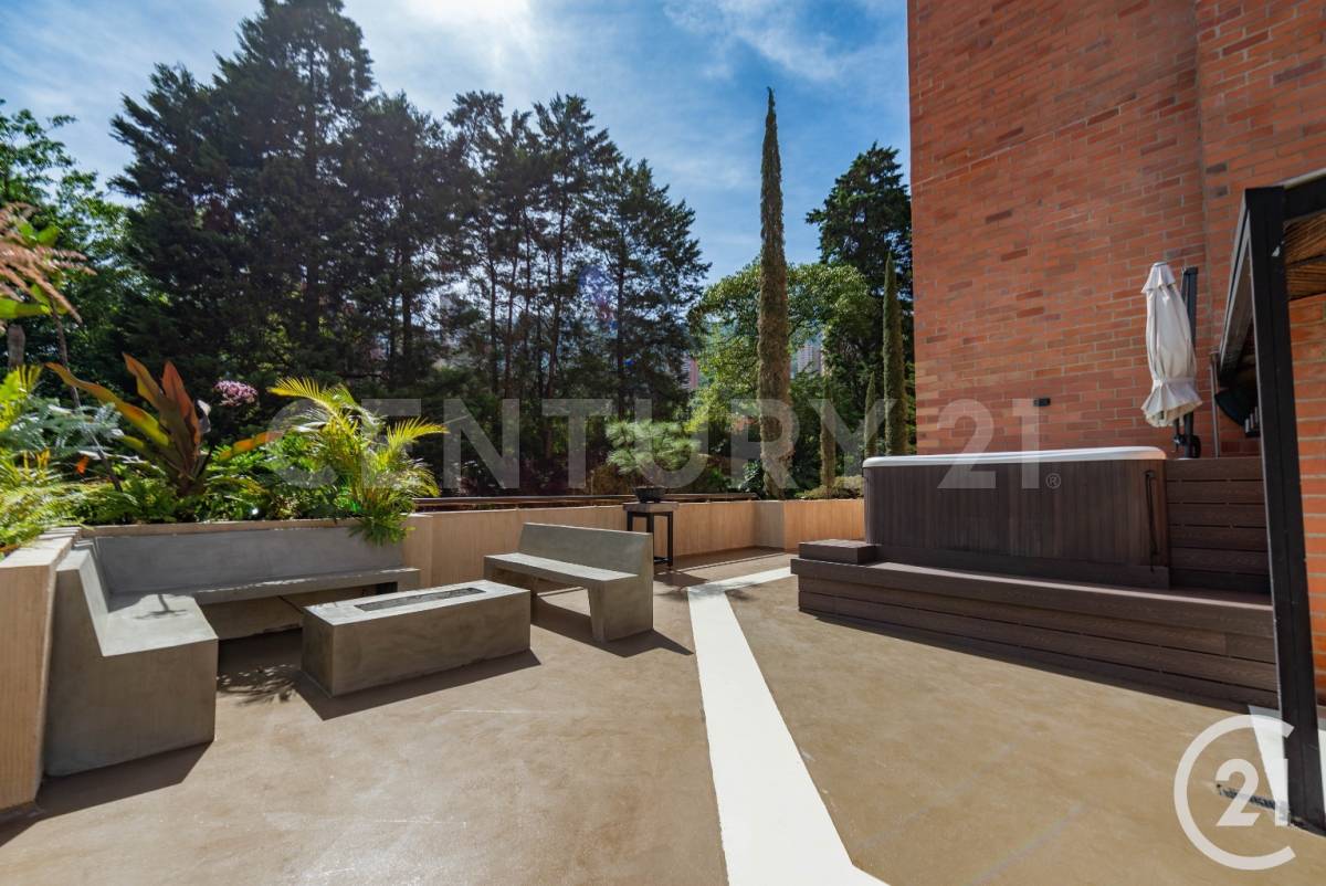 Apartamento en arriendo en El Poblado, Medellín · foto 9 de 24