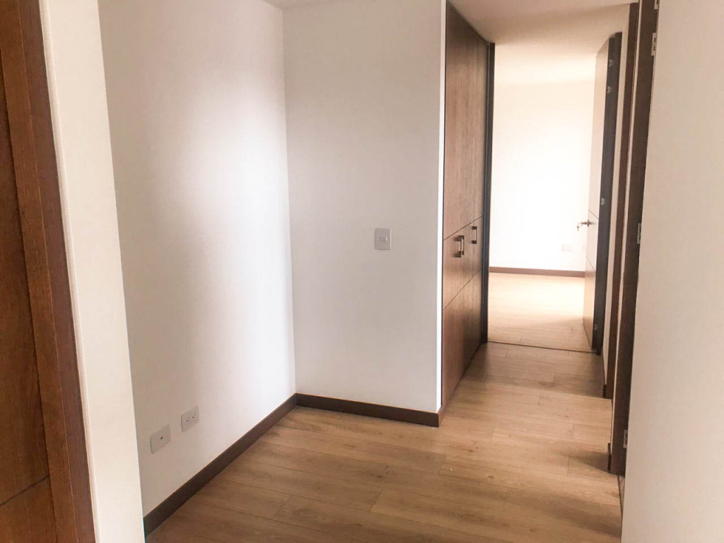 Apartamento en venta en Alcala, Mosquera · foto 7 de 17
