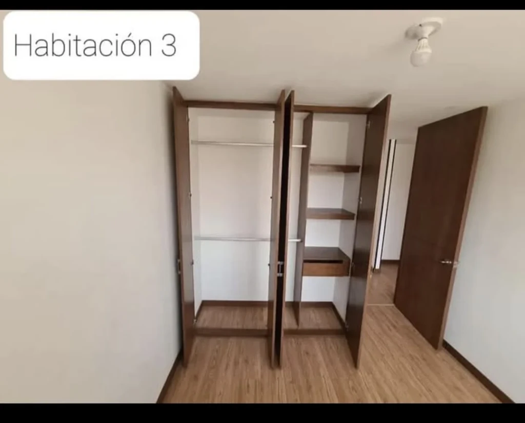 Apartamento en venta en Alcala, Mosquera · foto 15 de 17