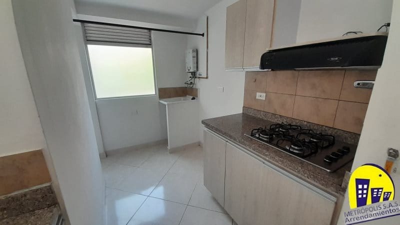 Apartamento de 2 alcobas en venta en La Pradera, Medellín, 45 m² · foto 2 de 21