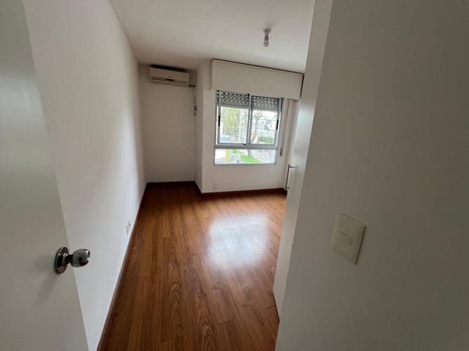 Alquiler Precioso apartamento en Prado. 2 dormitorios. Cochera. Piscina · Photo 4