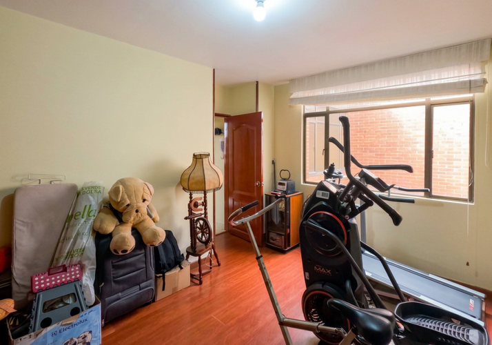Apartamento de 3 alcobas en venta en Fontibon, Bogotá, 108 m² · foto 18 de 23