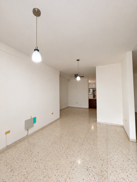 Casa de 7 alcobas en venta en San Fernando Nuevo, Cali, 282 m² · foto 2 de 24
