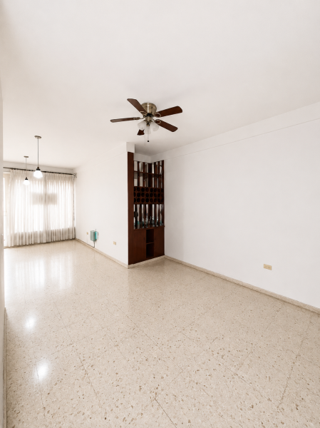 Casa de 7 alcobas en venta en San Fernando Nuevo, Cali, 282 m² · foto 3 de 24