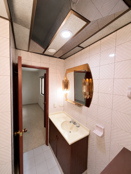 Casa de 7 alcobas en venta en San Fernando Nuevo, Cali, 282 m² · foto 16 de 24