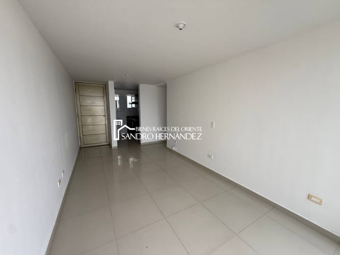 Apartamento de 2 alcobas en venta en Centro, Bucaramanga, 54 m² · foto 11 de 13