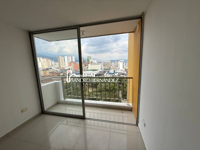 Apartamento de 2 alcobas en venta en Centro, Bucaramanga, 54 m² · foto 4 de 13