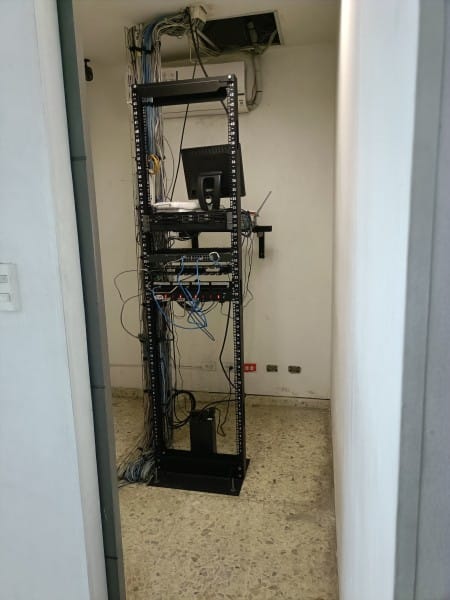 Edificio en venta en Popular, Cali, 490 m² · foto 11 de 24
