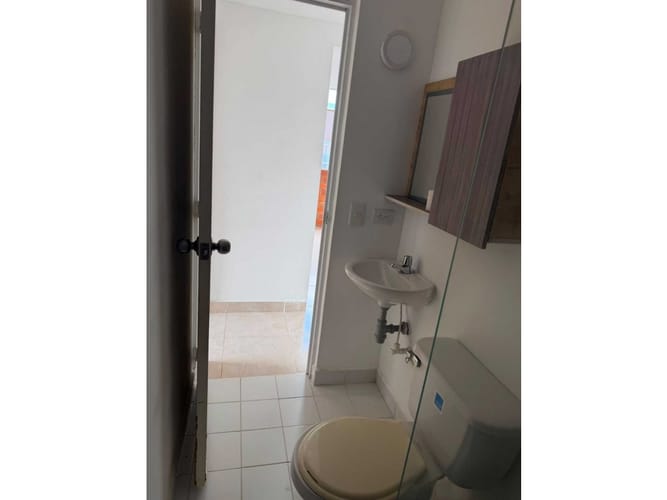 Apartamento de 2 alcobas en venta en Bellavista, Bello, 41 m² · foto 9 de 21
