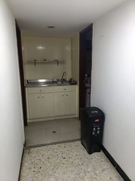 Edificio en venta en Popular, Cali, 490 m² · foto 16 de 24