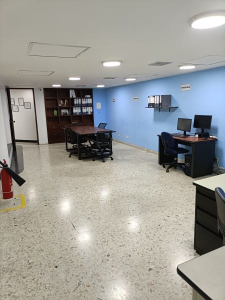 Edificio en venta en Popular, Cali, 490 m² · foto 21 de 24