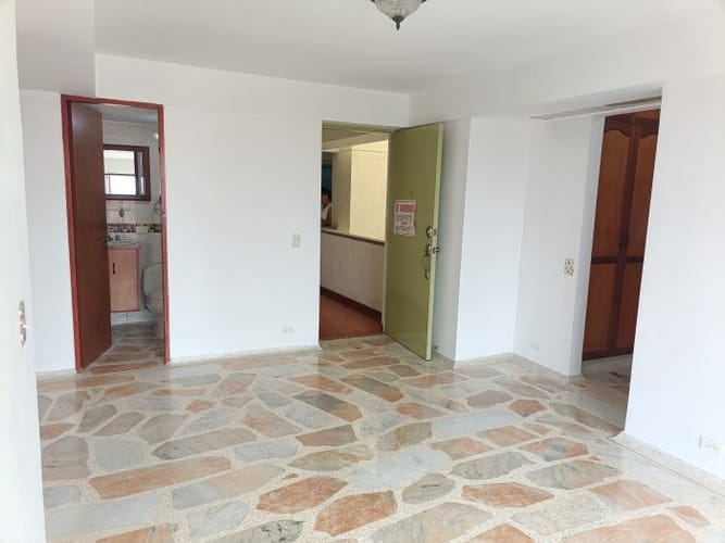 Apartamento en venta en Seminario, Cali · foto 5 de 21