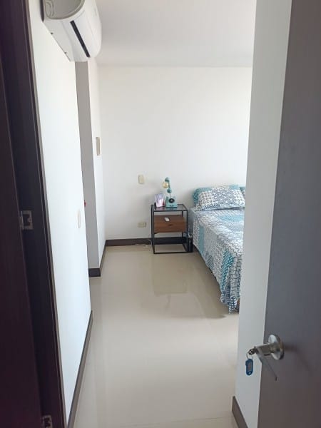 Apartamento de 3 alcobas en venta en Valle Del Lili, Cali, 93 m² · foto 6 de 24