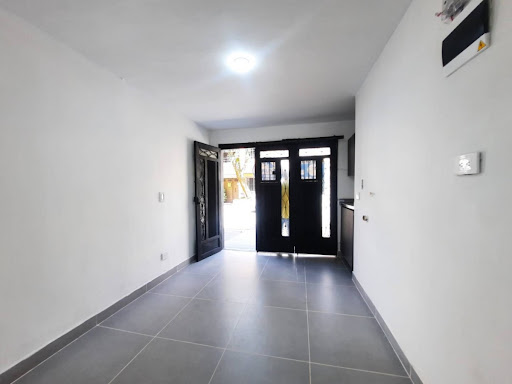 1BR Apartment in Alcala (17 m²) - 2