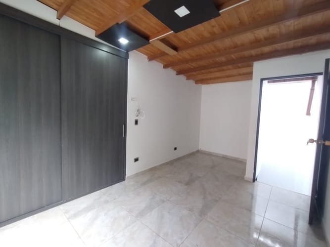 Casa de 3 alcobas en venta en Cabecera San Antonio De Prado, Medellín, 80 m² · foto 15 de 19