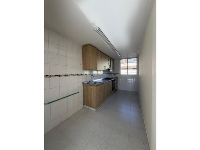 Apartamento de 3 alcobas en venta en El Poblado, Medellín, 100 m² · foto 4 de 13