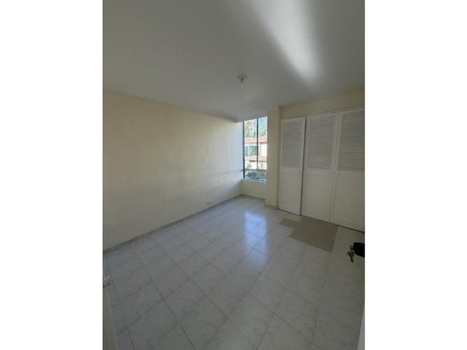 Apartamento de 3 alcobas en venta en El Poblado, Medellín, 100 m² · foto 5 de 13