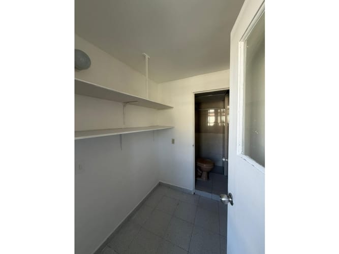 Apartamento de 3 alcobas en venta en El Poblado, Medellín, 100 m² · foto 6 de 13
